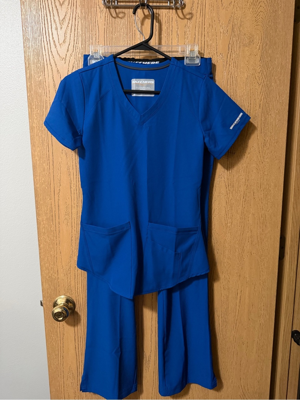 Skechers Women’s Royal Blue Wide-Leg Scrub Set
